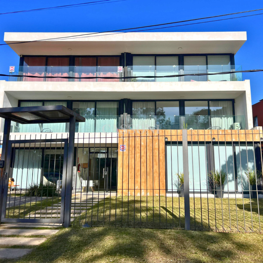 Apartamento ID.5139 - Apartamento en Venta 1 Dormitorio cerca de Punta Shopping