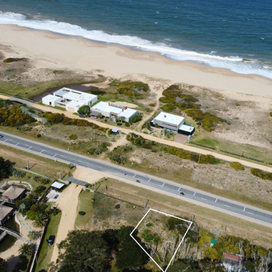 Terreno ID.5145 - Terreno En Venta Frente Al Mar Pueblo San Vicente Próximo A El Nido - Punta Del Este