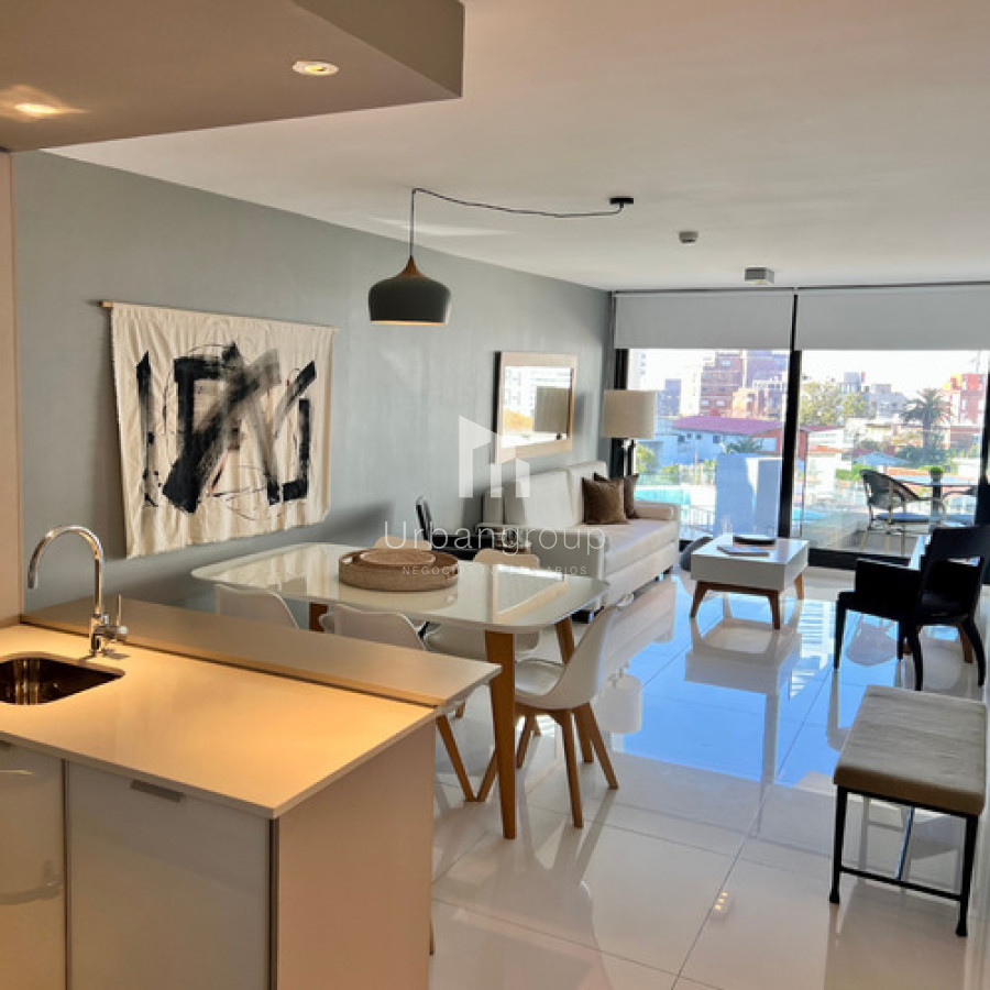 Apartamento ID.8 - Venta Departamento 1 Dormitorio Art Tower. Gran Variedad De Amenities. Cochera. Box. Rooftop. Servicio De Playa.