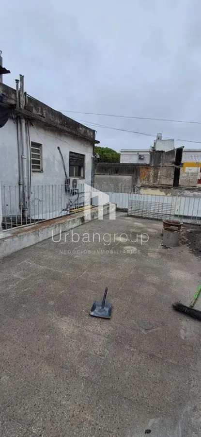 Casa ID.47 - Casa en Alquiler, La Blanqueada, Tres Cruces. A cuadras de Bv.Artigas.