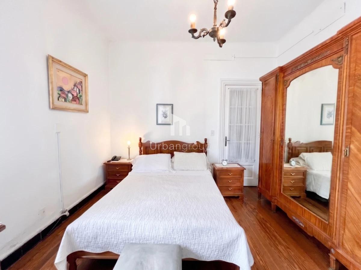 Casa ID.85 - Casa en venta 5 Dormitorios en Carrasco. Av. Bolivia