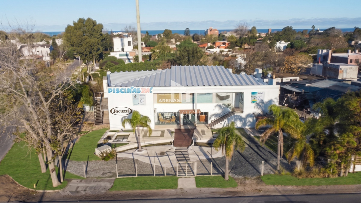 Local Comercial ID.86 - Local Comercial Puente de las Américas Av. Giannatasio