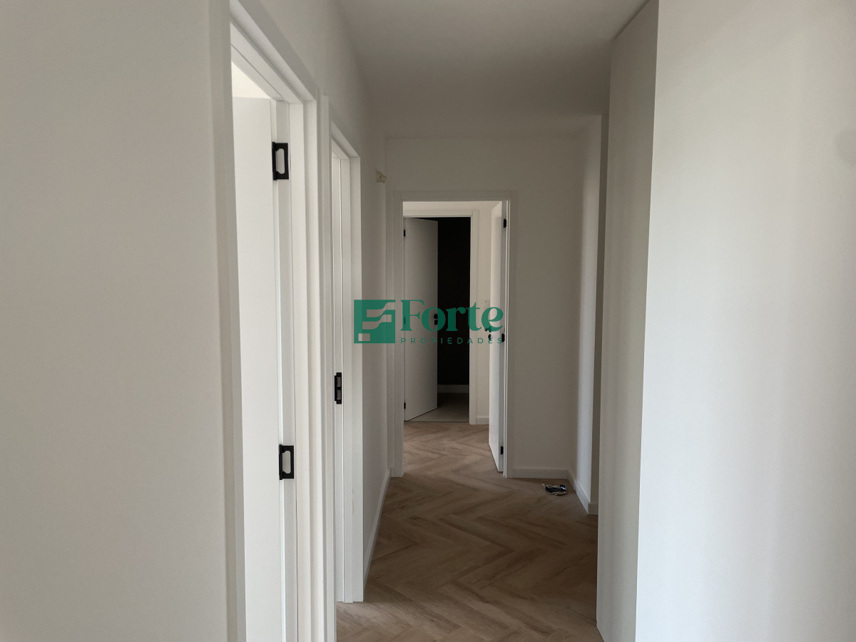 Apartamento ID.25 - Penthouse en Venta en Barra de Carrasco 