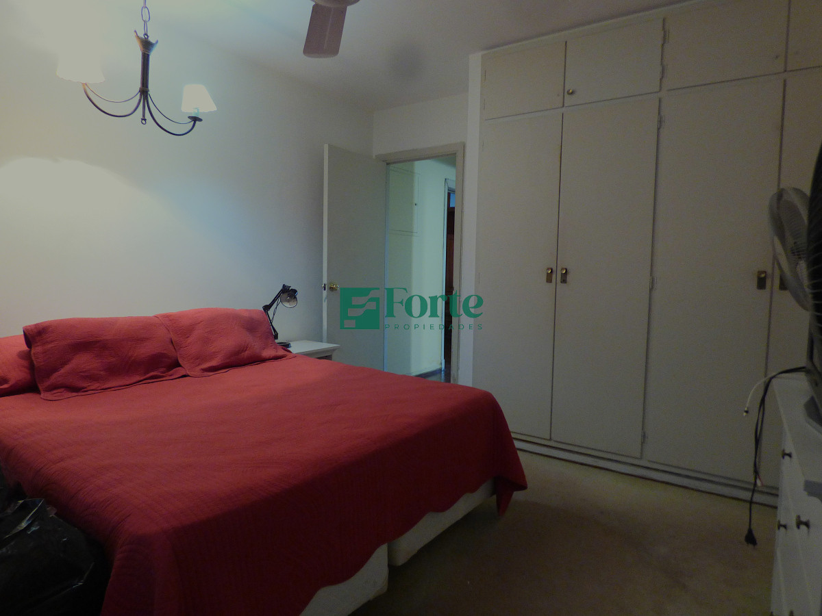 Apartamento ID.2 - Apartamento de 3 dormitorios en Venta en el Centro