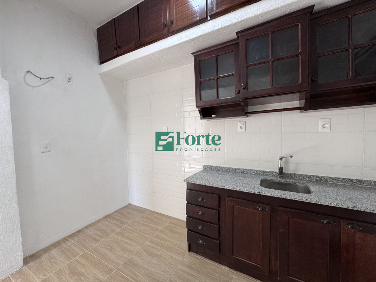 Apartamento ID.41 - Apartamento en Alquiler en Tres Cruces 