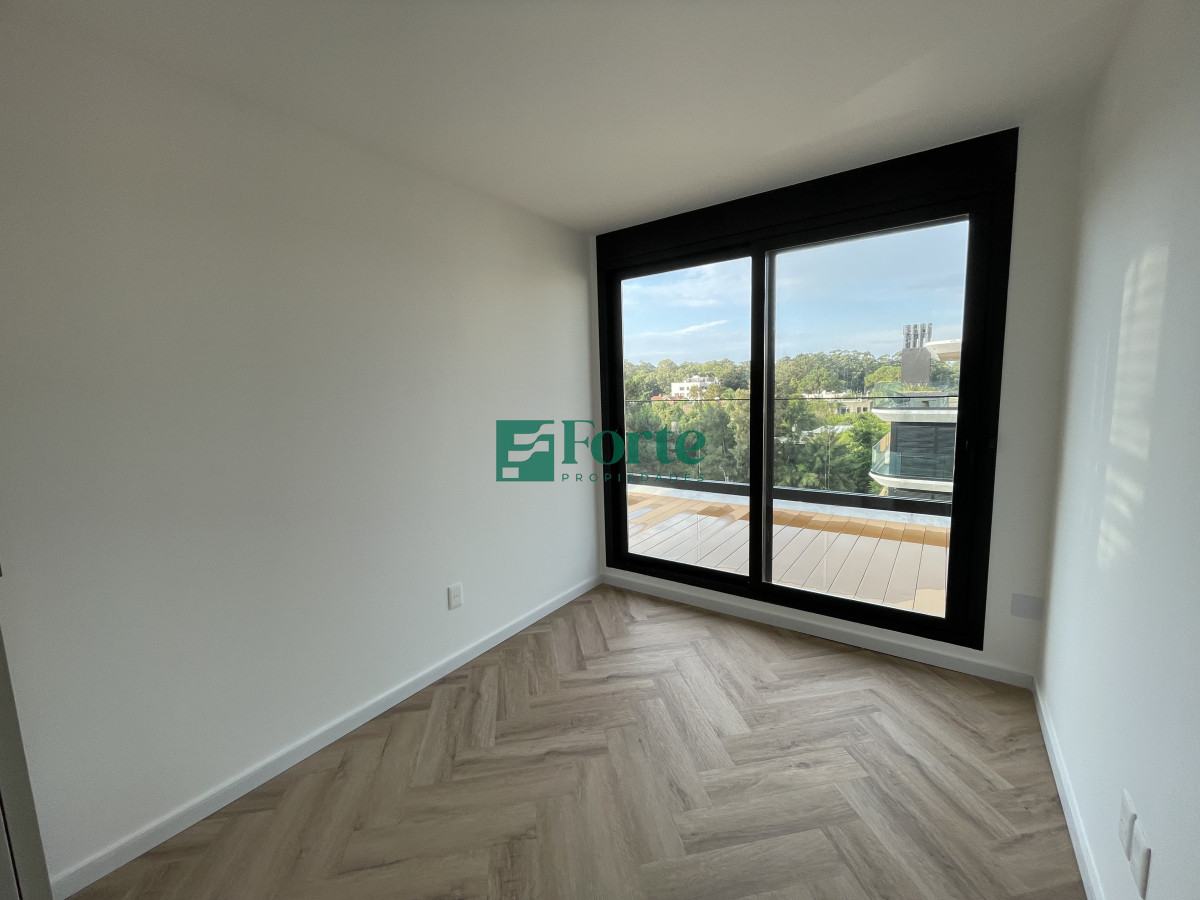 Apartamento ID.25 - Penthouse en Venta en Barra de Carrasco 