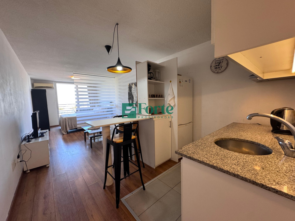 Apartamento ID.35 - Alquiler de Monoambiente amoblado
