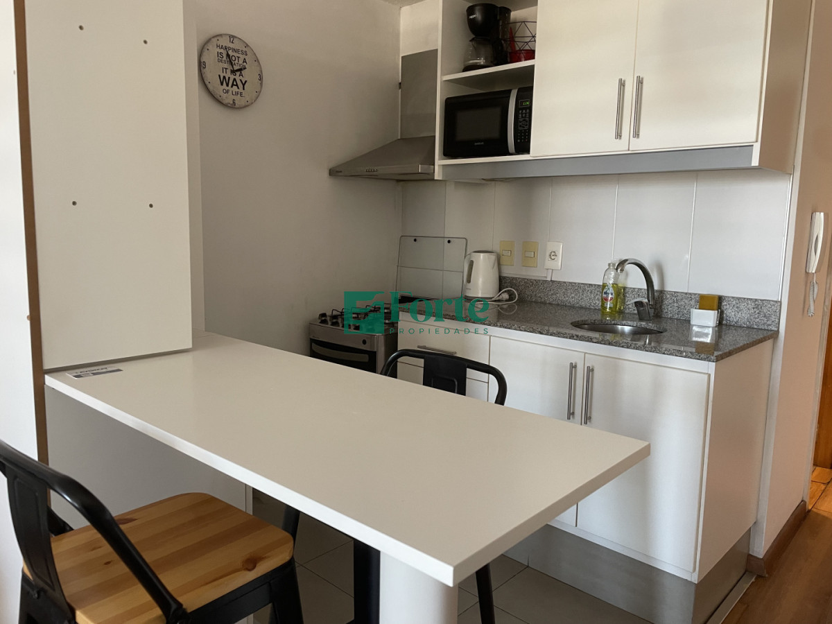 Apartamento ID.35 - Alquiler de Monoambiente amoblado