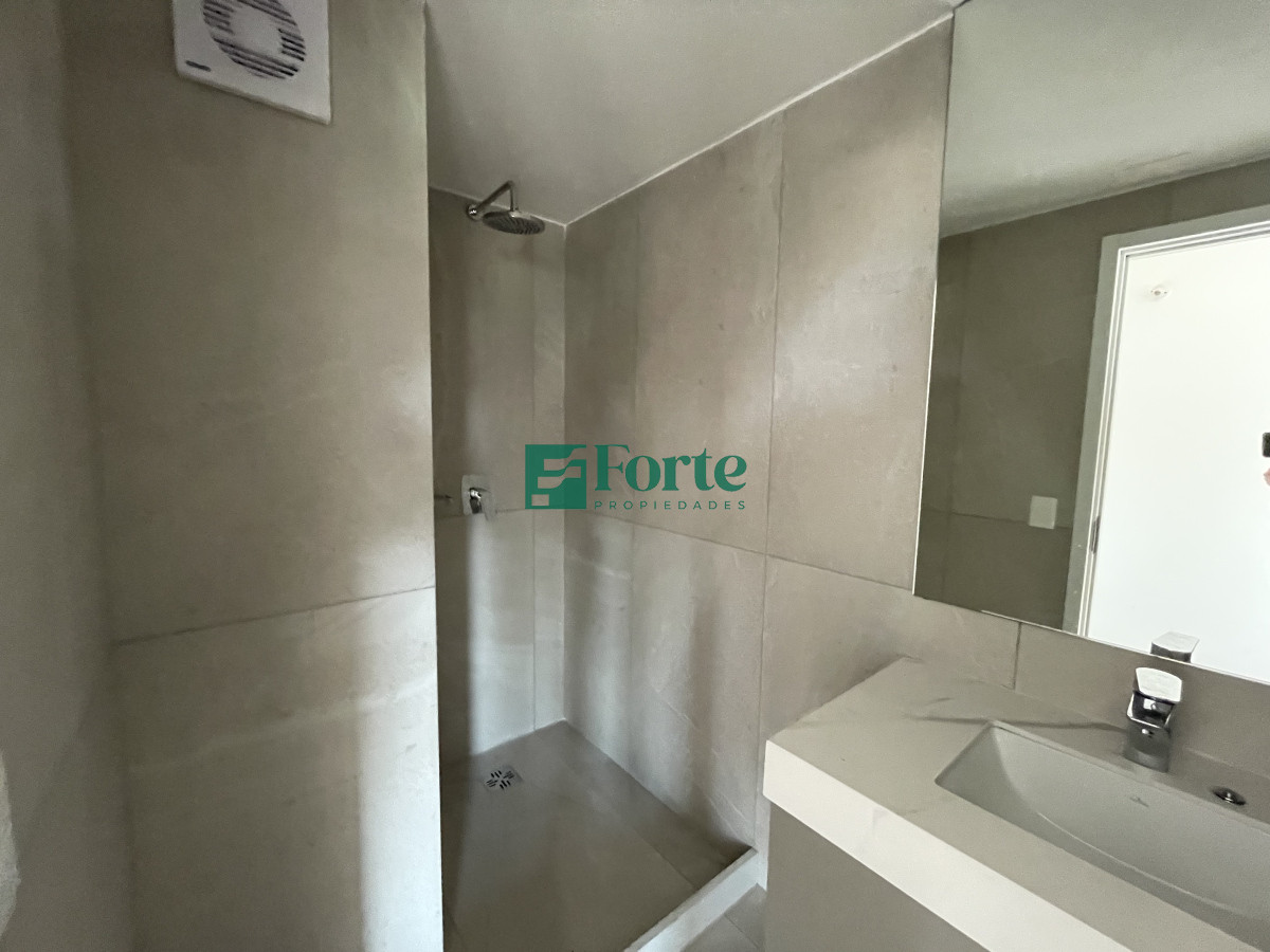 Apartamento ID.25 - Penthouse en Venta en Barra de Carrasco 
