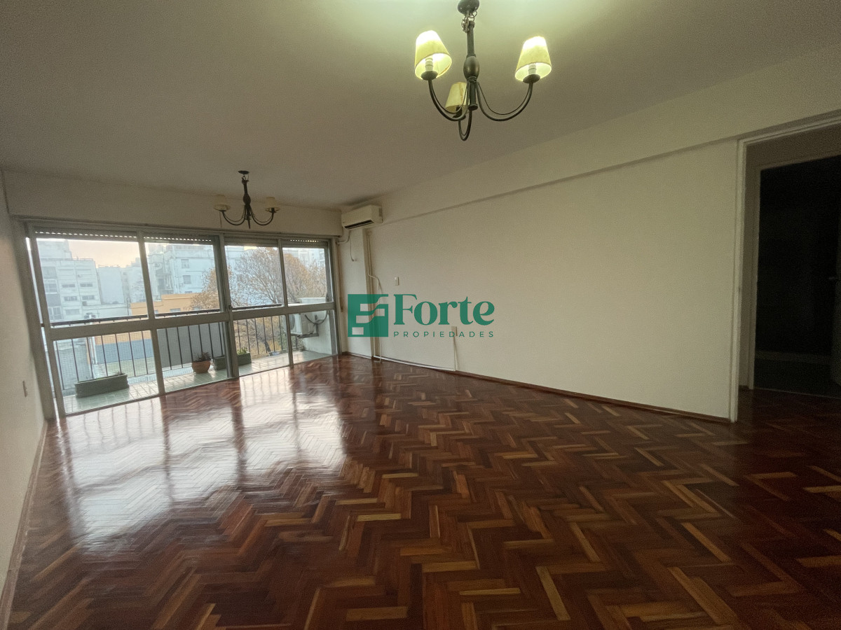 Apartamento ID.32 - Alquiler Apartamento de 2 dormitorios