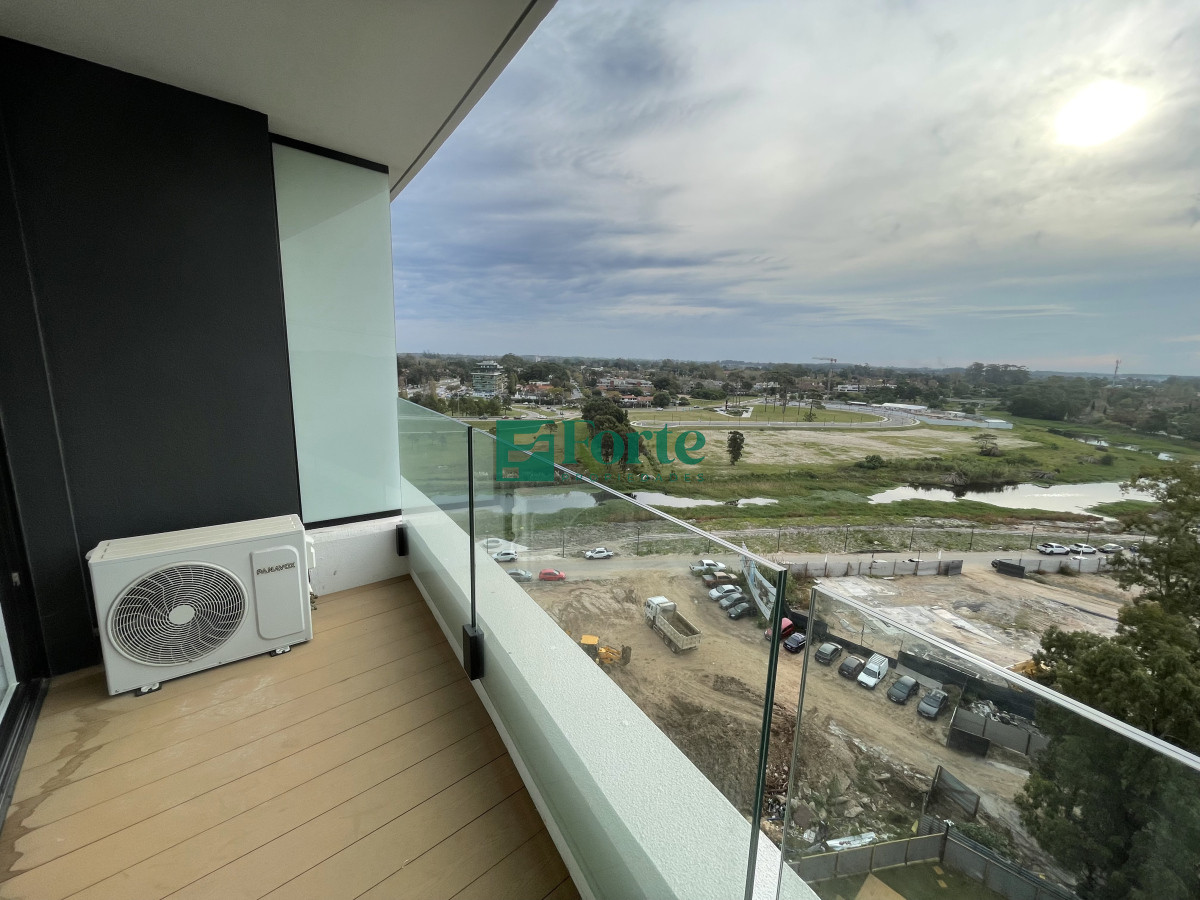 Apartamento ID.28 - Apartamento de 3 dormitorios en Venta en Ventura Tower