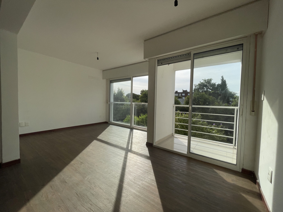 Apartamento en Venta en Parque Rivera 
