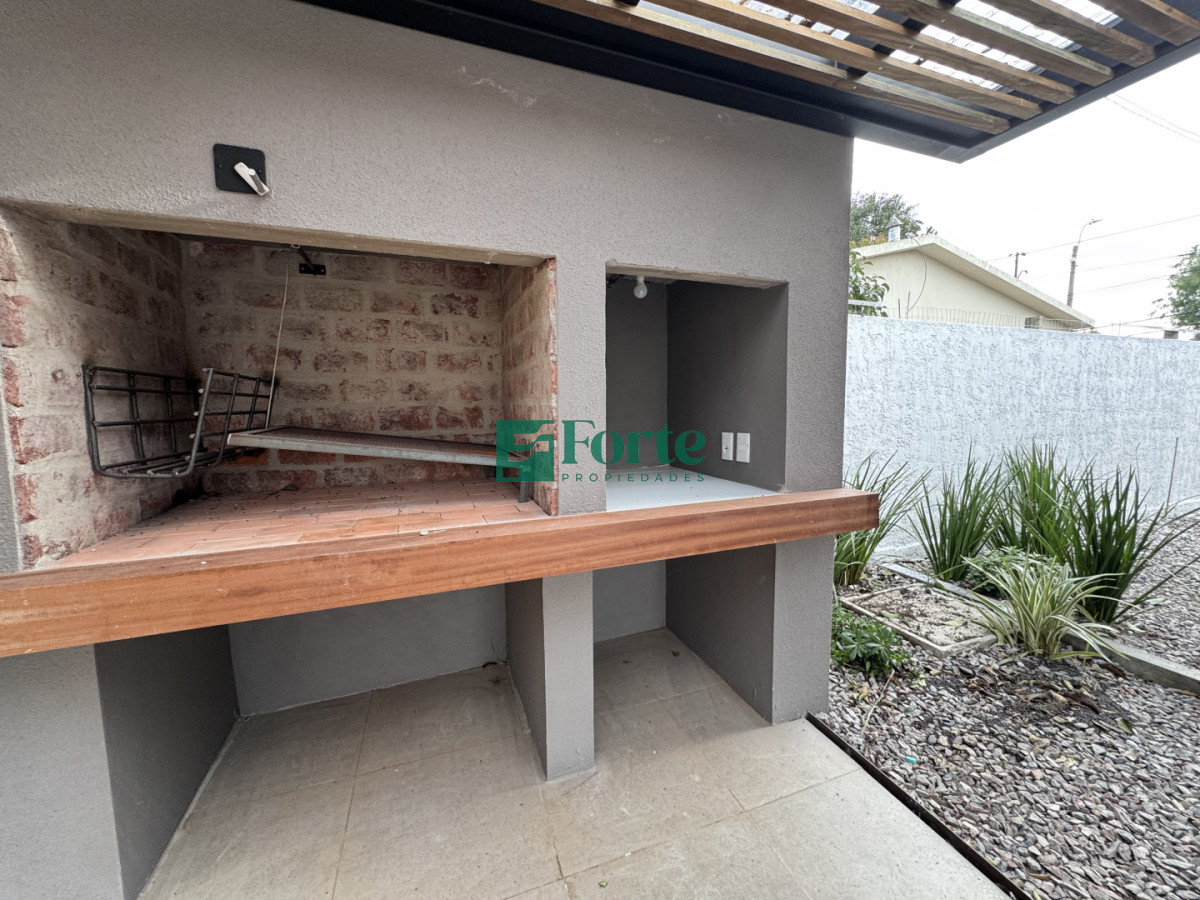 Casa ID.45 - Casa de 2 dormitorios en Alquiler en Carrasco Norte