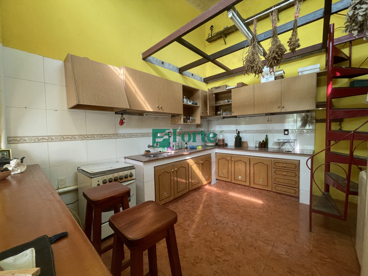 Casa ID.33 - Casa en Venta en Nuevo París 