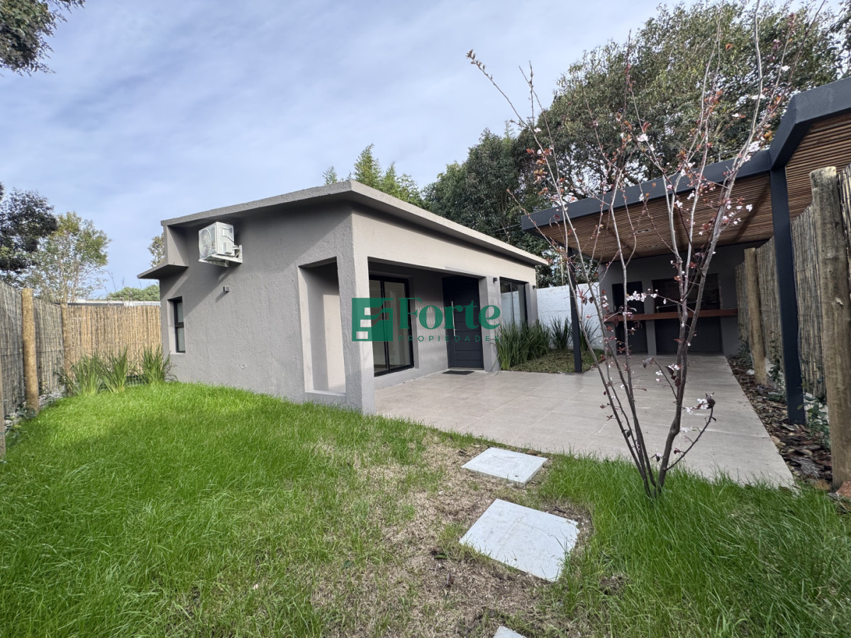 Casa ID.46 - Casa de 1 dormitorio en Alquiler en Carrasco Norte 