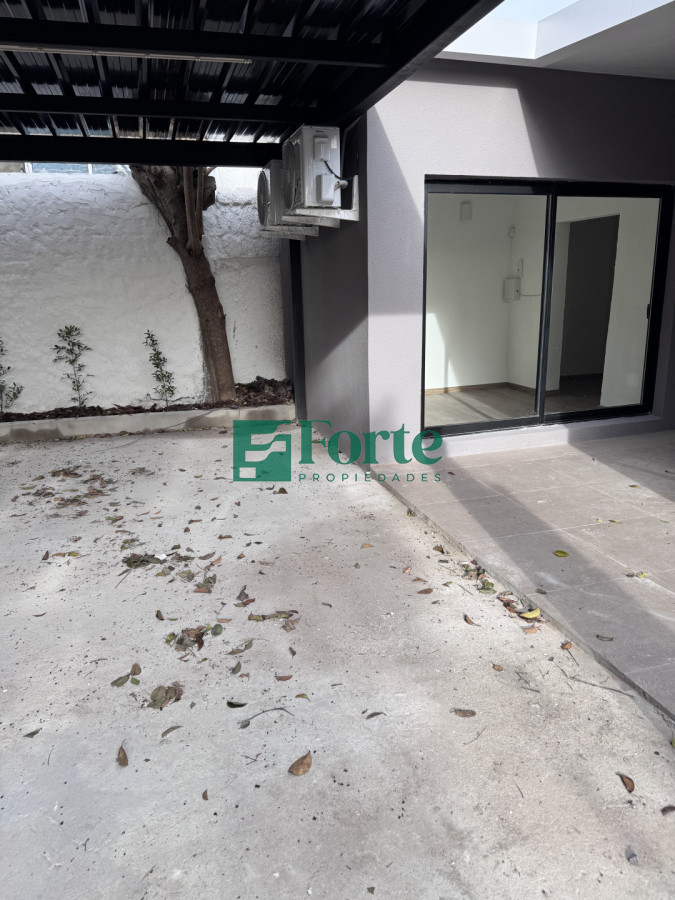 Casa ID.47 - Casa de 1 dormitorio en Alquiler en Carrasco Norte