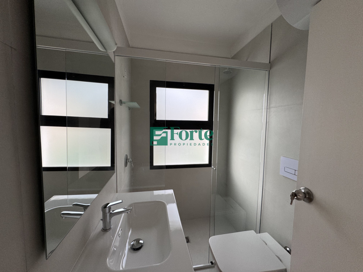 Casa ID.46 - Casa de 1 dormitorio en Alquiler en Carrasco Norte 