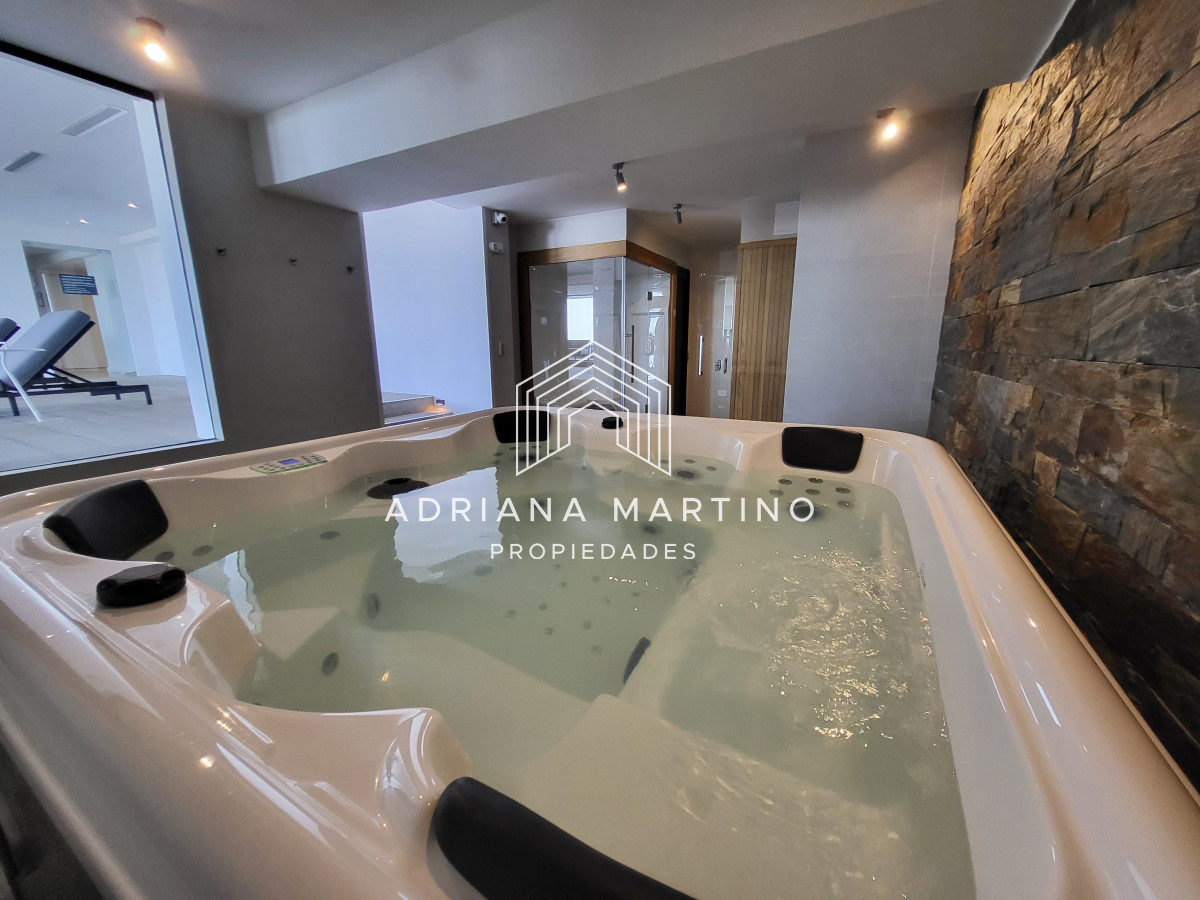 Apartamento ID.71138 - Alquiler apartamento en primera linea Punta del Este - 3 dormitorios