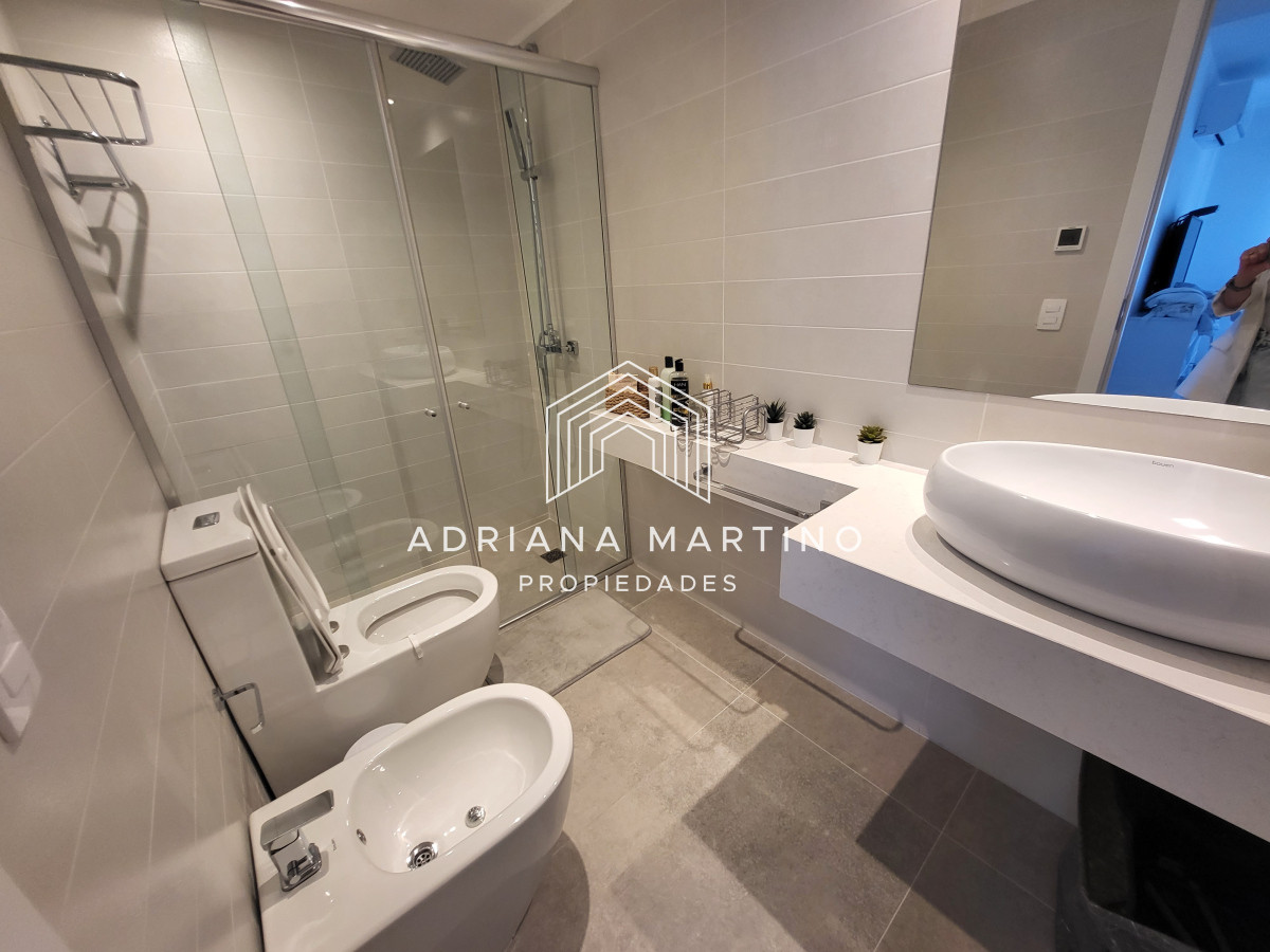 Apartamento ID.71138 - Alquiler apartamento en primera linea Punta del Este - 3 dormitorios