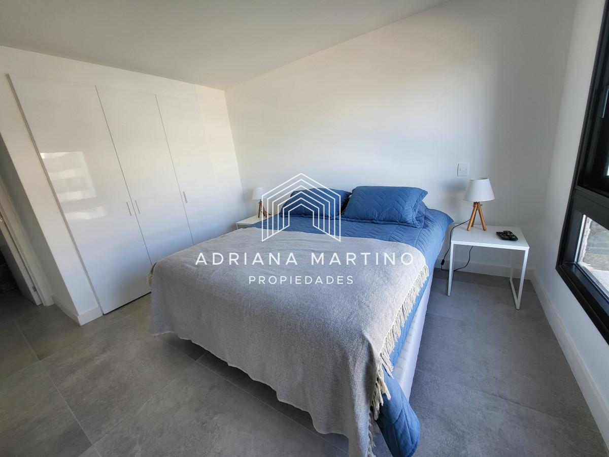 Apartamento ID.71138 - Alquiler apartamento en primera linea Punta del Este - 3 dormitorios