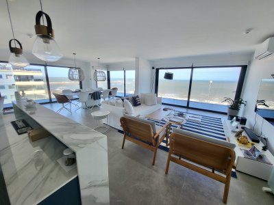 Alquiler apartamento en primera linea Punta del Este - 3 dormitorios