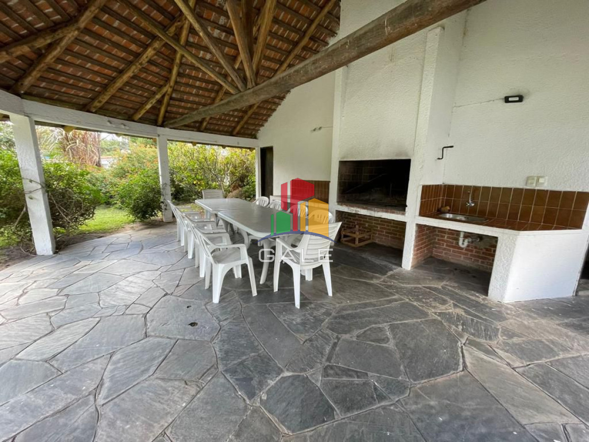 Casa ID.3522 - ALQUILER ANUAL CASA PLAYA MANSA PARADA 16
