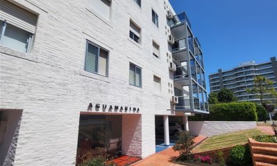 Venta apartamento Punta del Este, Aidy Grill - 2 dormitorios + amenities - Bajos gastos comunes