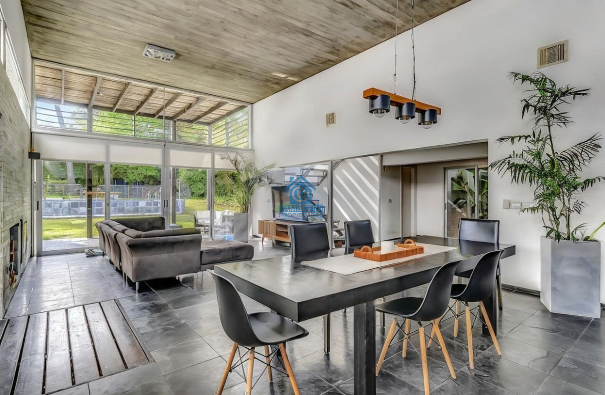 Casa ID.1050 - Moderna Casa Punta del Este - San Rafael 5 Dormitorios 5 Baños Muebles Garaje