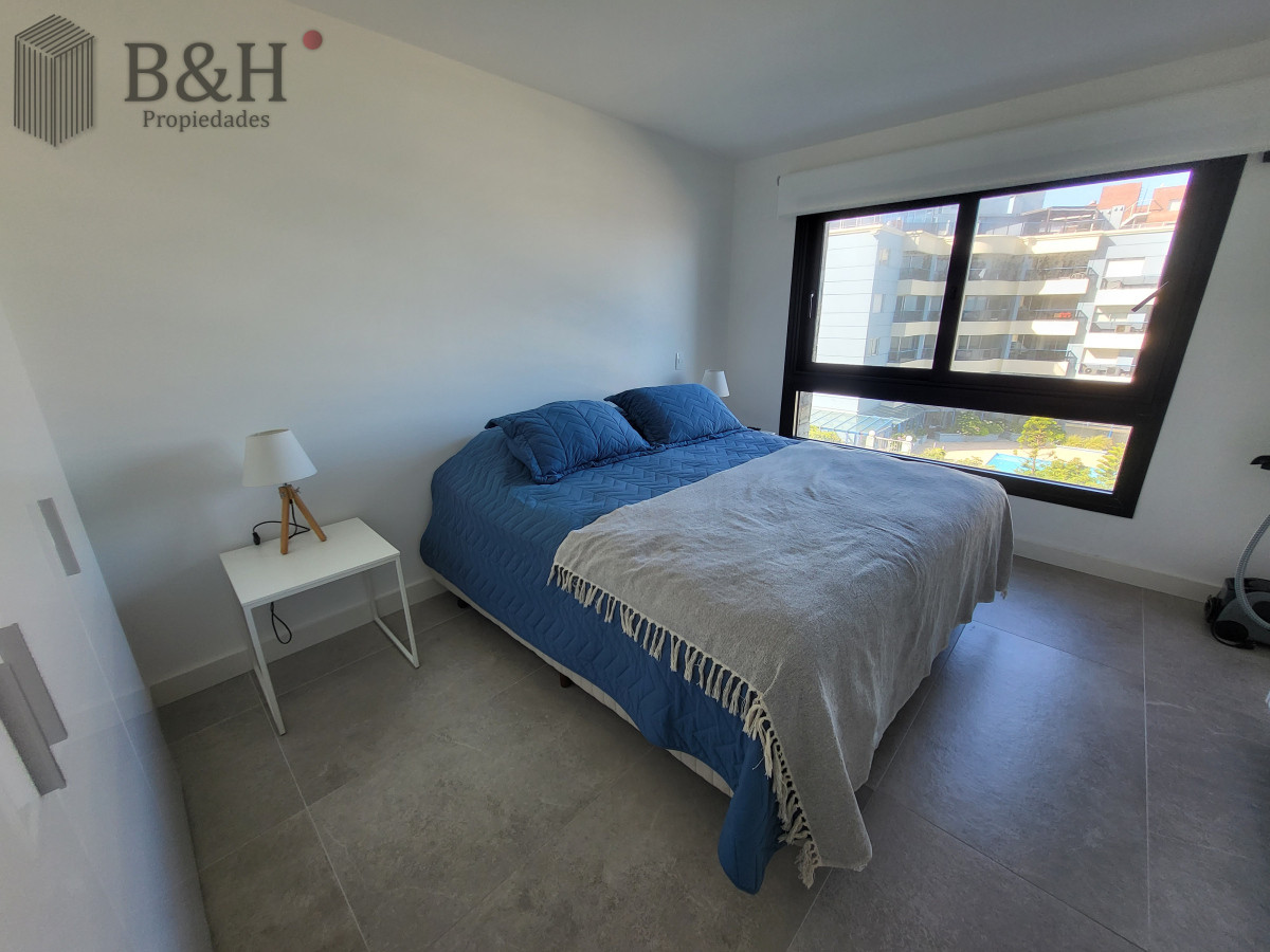 Apartamento ID.71138 - Alquiler apartamento en primera linea Punta del Este - 3 dormitorios