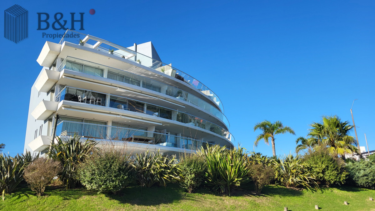 Apartamento ID.7484 - ESPECTACULAR APARTAMENTO CON VISTA AL MAR - RUTA 10 MANANTIALES PUNTA DEL ESTE