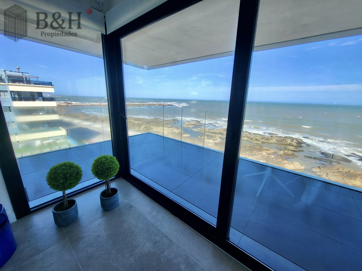 Apartamento ID.71138 - Alquiler apartamento en primera linea Punta del Este - 3 dormitorios