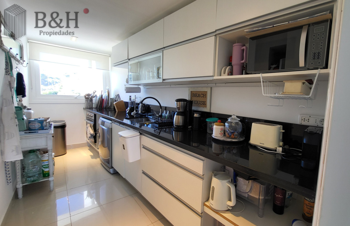 Apartamento ID.7484 - ESPECTACULAR APARTAMENTO CON VISTA AL MAR - RUTA 10 MANANTIALES PUNTA DEL ESTE