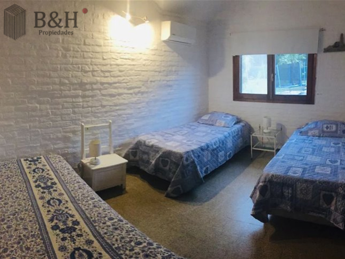 Casa ID.4282 - ALQUILER CASA 4 DORMITORIOS PINARES PUNTA DEL ESTE