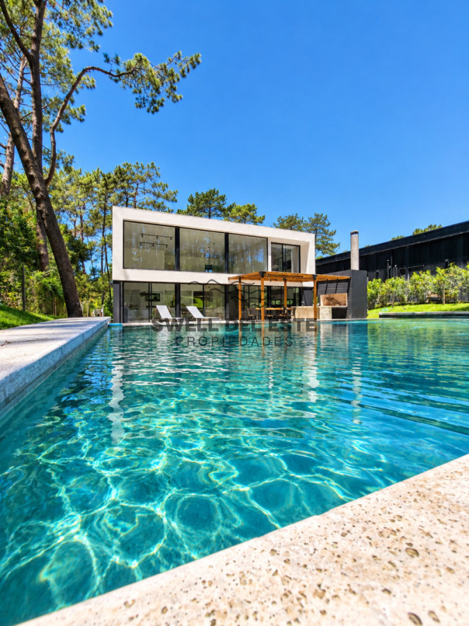 Casa ID.269 - Playa Brava - Casa 4 dormitorios en barrio privado, Rincón del Indio