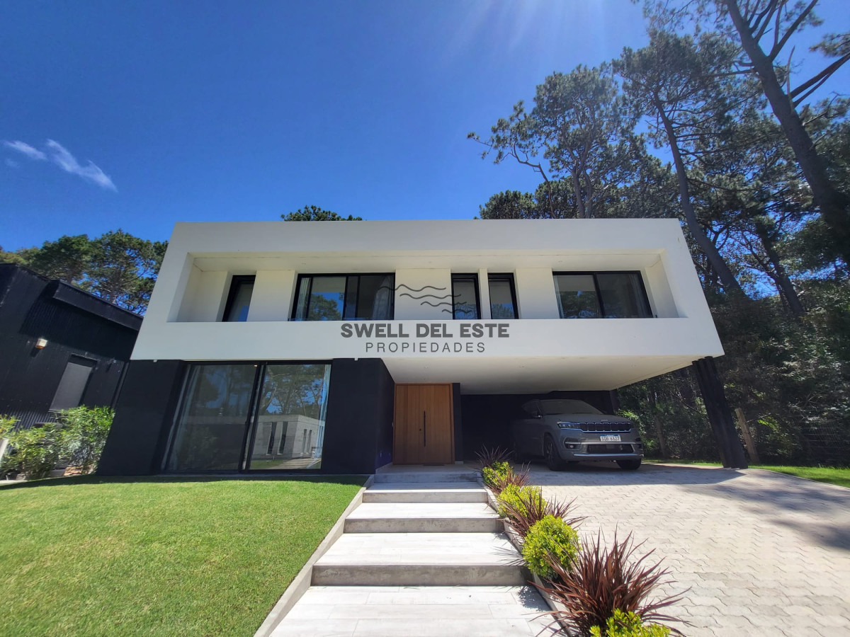 Casa ID.269 - Playa Brava - Casa 4 dormitorios en barrio privado, Rincón del Indio