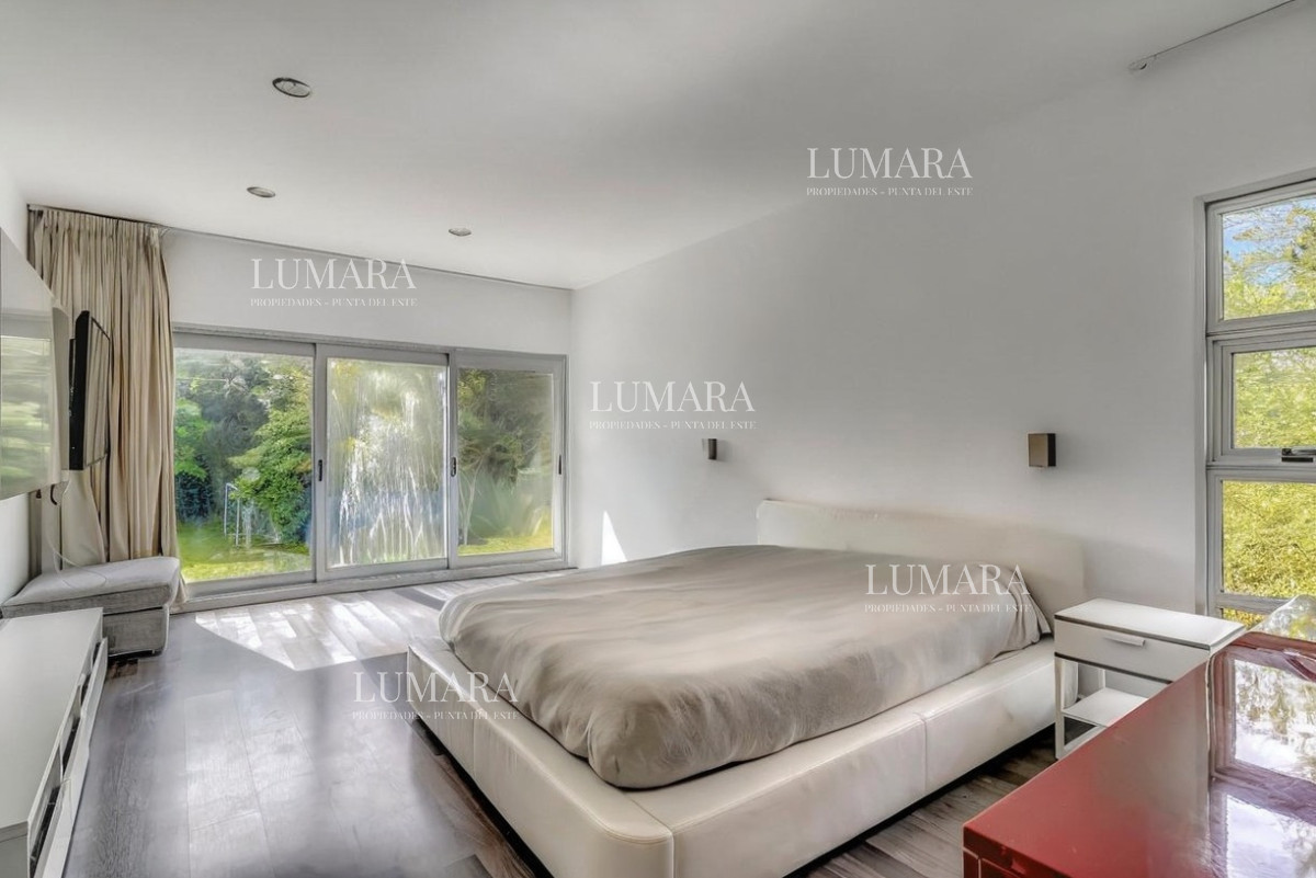 Casa ID.2855 - Moderna Casa Punta del Este - San Rafael 5 Dormitorios 5 Baños Muebles Garaje