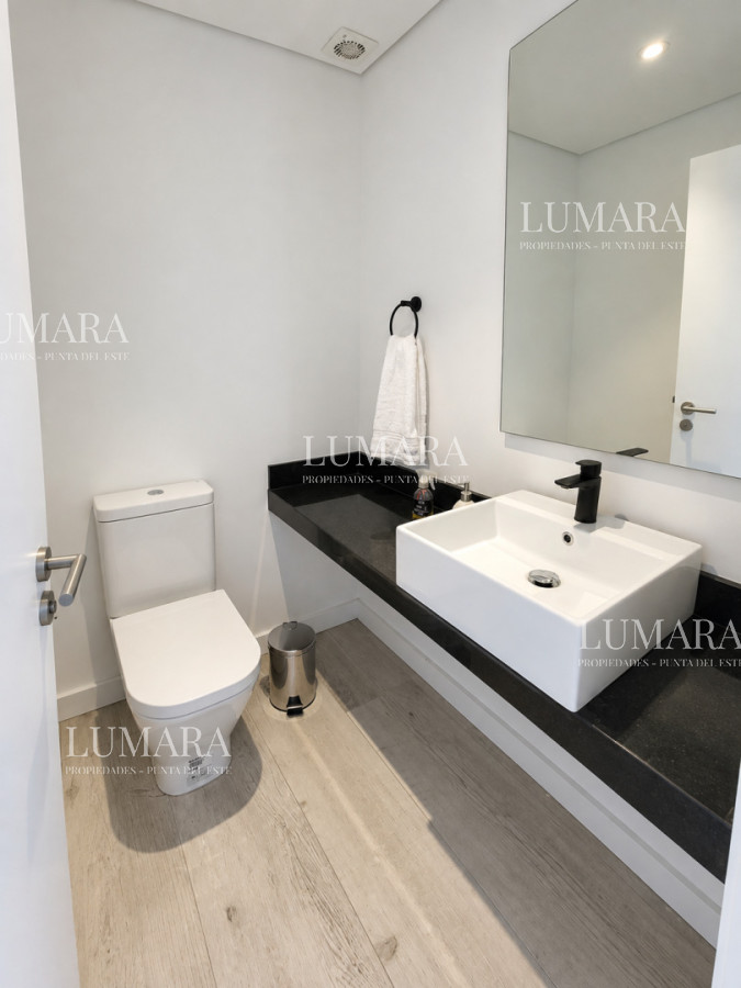 Casa ID.2898 - Playa Brava - Casa 4 dormitorios en barrio privado, Rincón del Indio