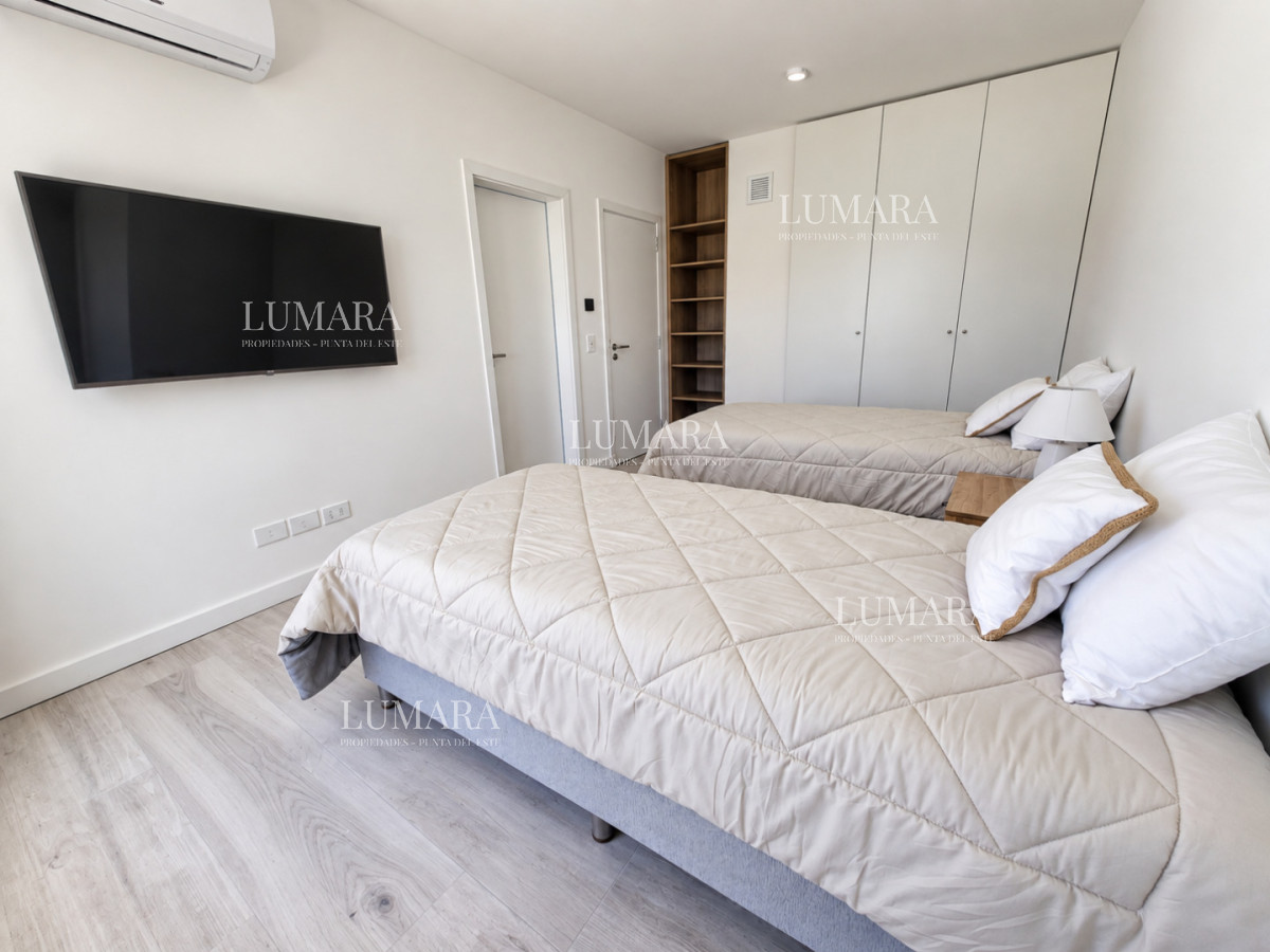 Casa ID.2898 - Playa Brava - Casa 4 dormitorios en barrio privado, Rincón del Indio