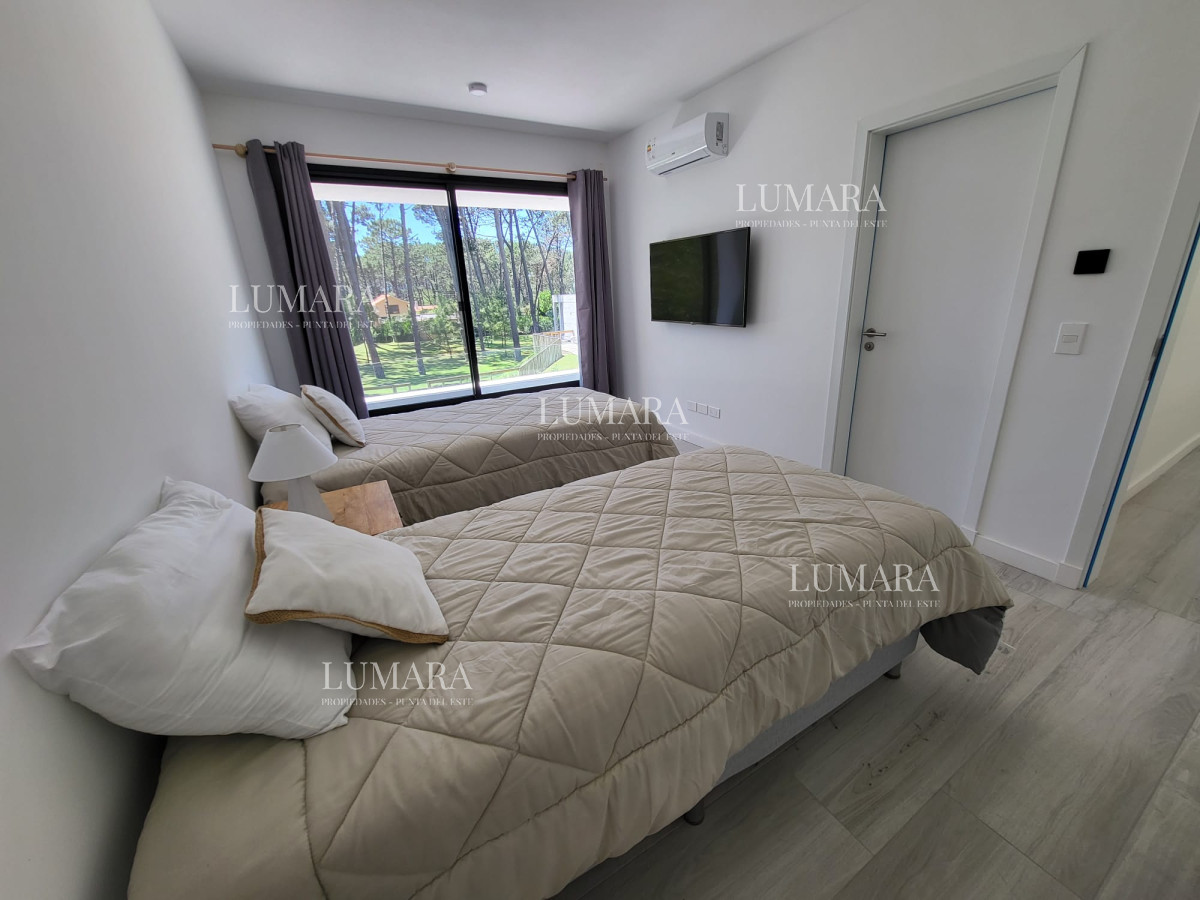 Casa ID.2898 - Playa Brava - Casa 4 dormitorios en barrio privado, Rincón del Indio