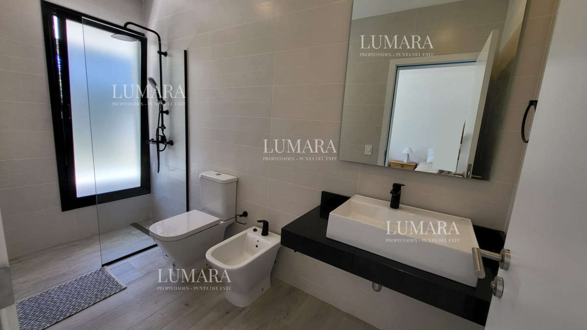 Casa ID.2898 - Playa Brava - Casa 4 dormitorios en barrio privado, Rincón del Indio