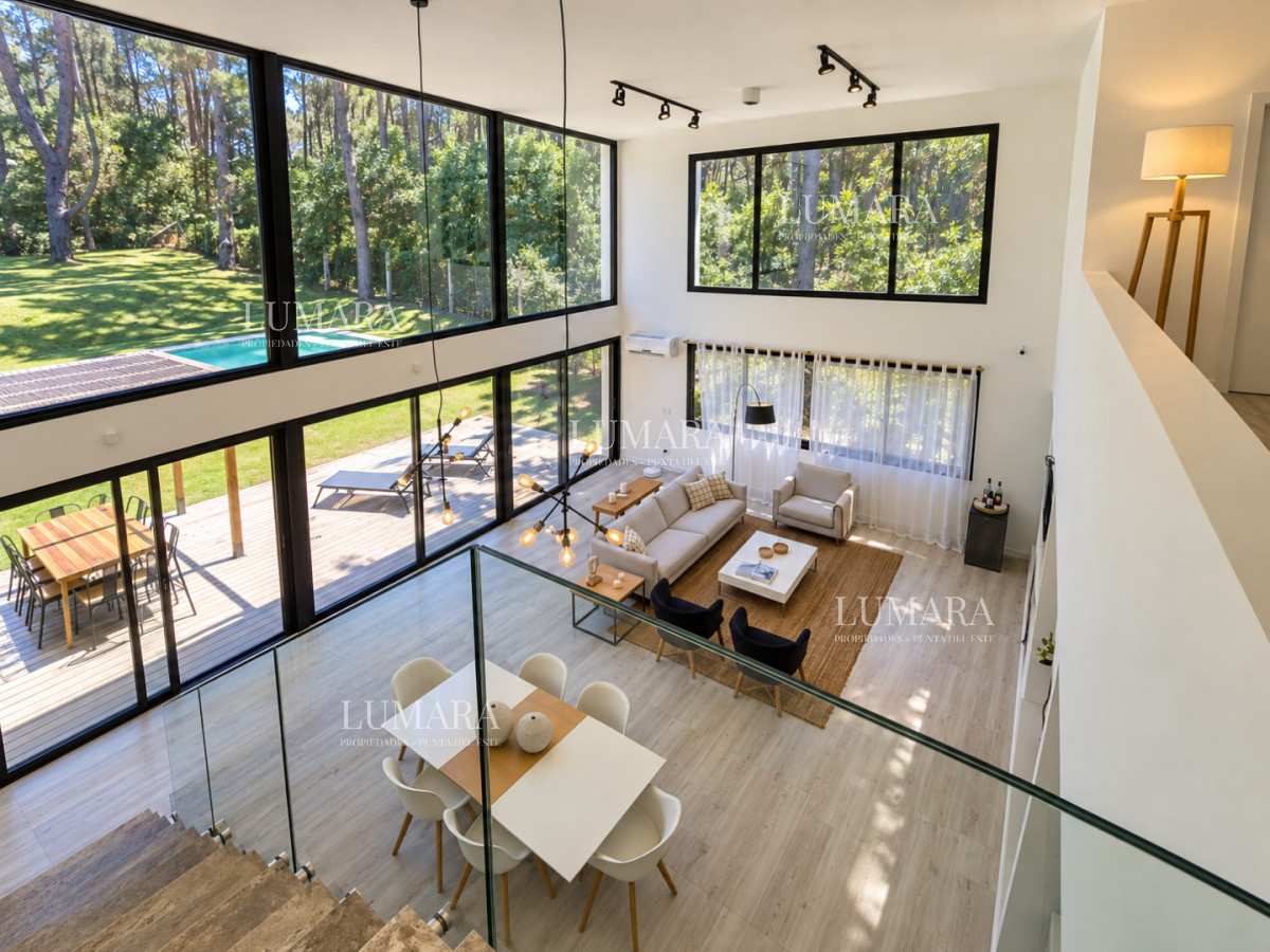 Casa ID.2898 - Playa Brava - Casa 4 dormitorios en barrio privado, Rincón del Indio