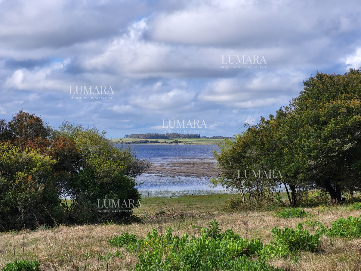 Chacra ID.3079 - CHACRA SOBRE LAGUNA ANASTASIO JOSE IGNACIO PUNTA DEL ESTE