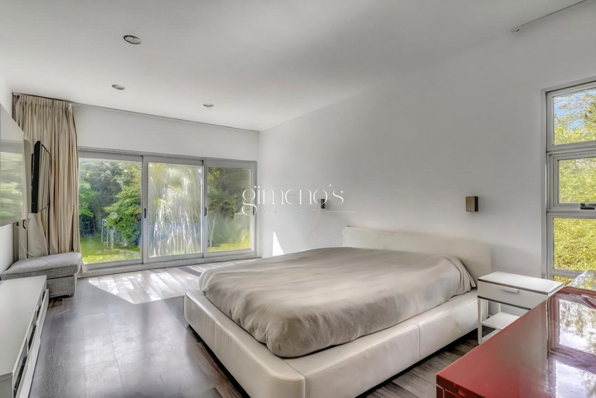 Casa ID.747 - Moderna Casa en Venta Punta del Este - San Rafael 5 Dormitorios 