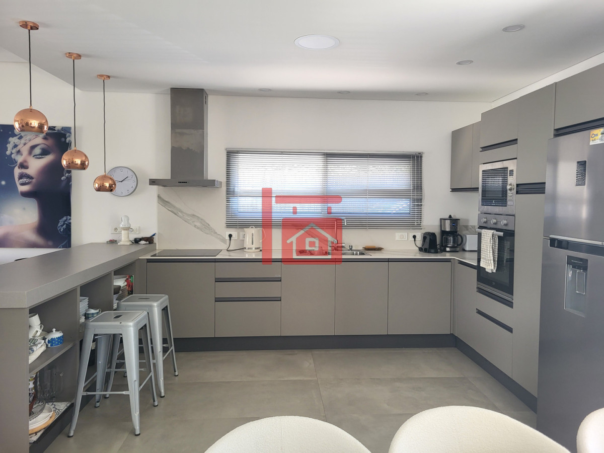 Casa ID.60 - MODERNA CASA EN SAN RAFAEL - 3 DORMITORIOS Y ESCRITORIO