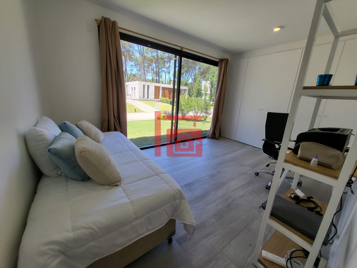 Casa ID.43 - Playa Brava - Casa 4 dormitorios en barrio privado, Rincón del Indio