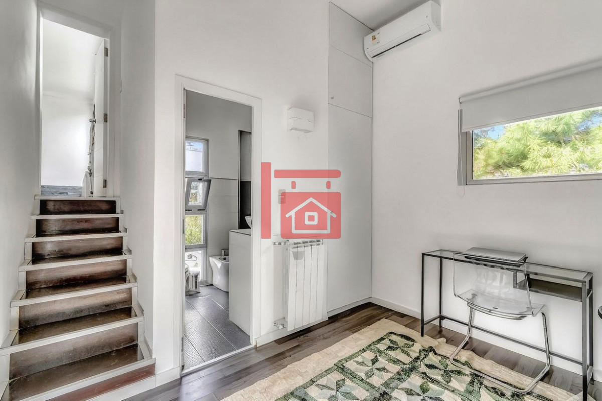 Casa ID.41 - Moderna Casa Punta del Este - San Rafael 5 Dormitorios 5 Baños Muebles Garaje