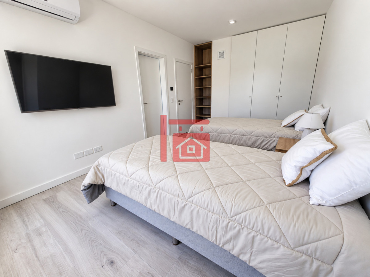 Casa ID.43 - Playa Brava - Casa 4 dormitorios en barrio privado, Rincón del Indio