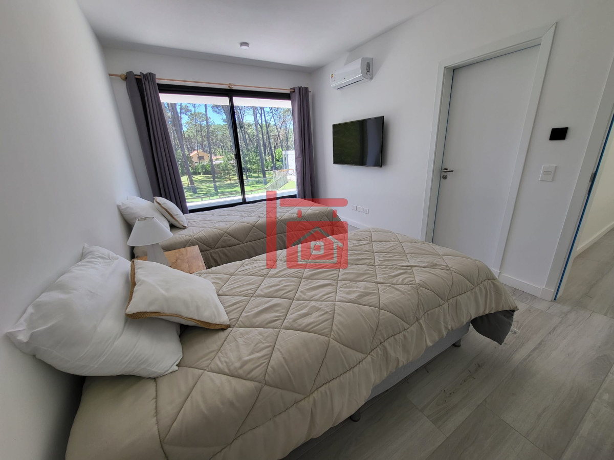 Casa ID.43 - Playa Brava - Casa 4 dormitorios en barrio privado, Rincón del Indio