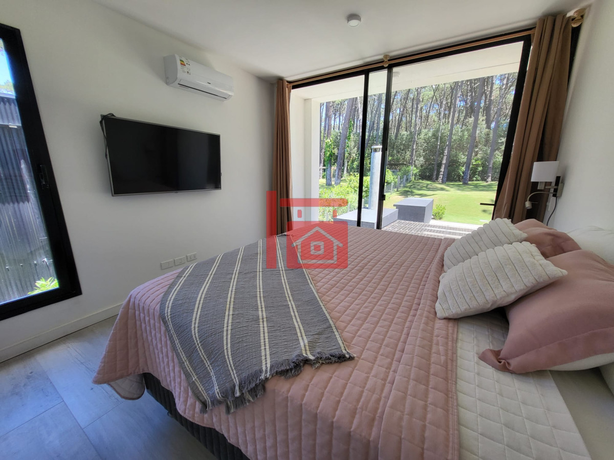 Casa ID.43 - Playa Brava - Casa 4 dormitorios en barrio privado, Rincón del Indio