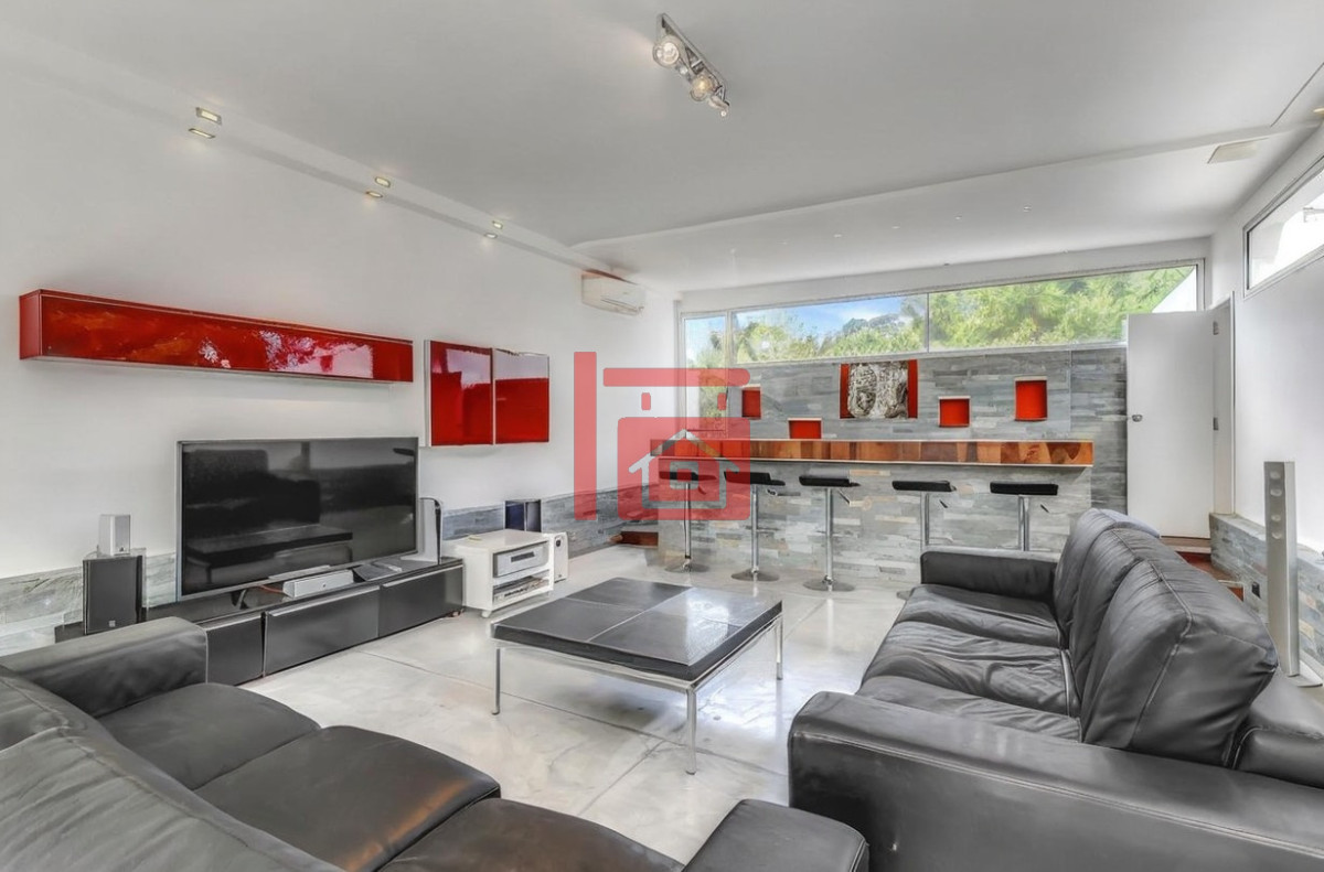 Casa ID.41 - Moderna Casa Punta del Este - San Rafael 5 Dormitorios 5 Baños Muebles Garaje